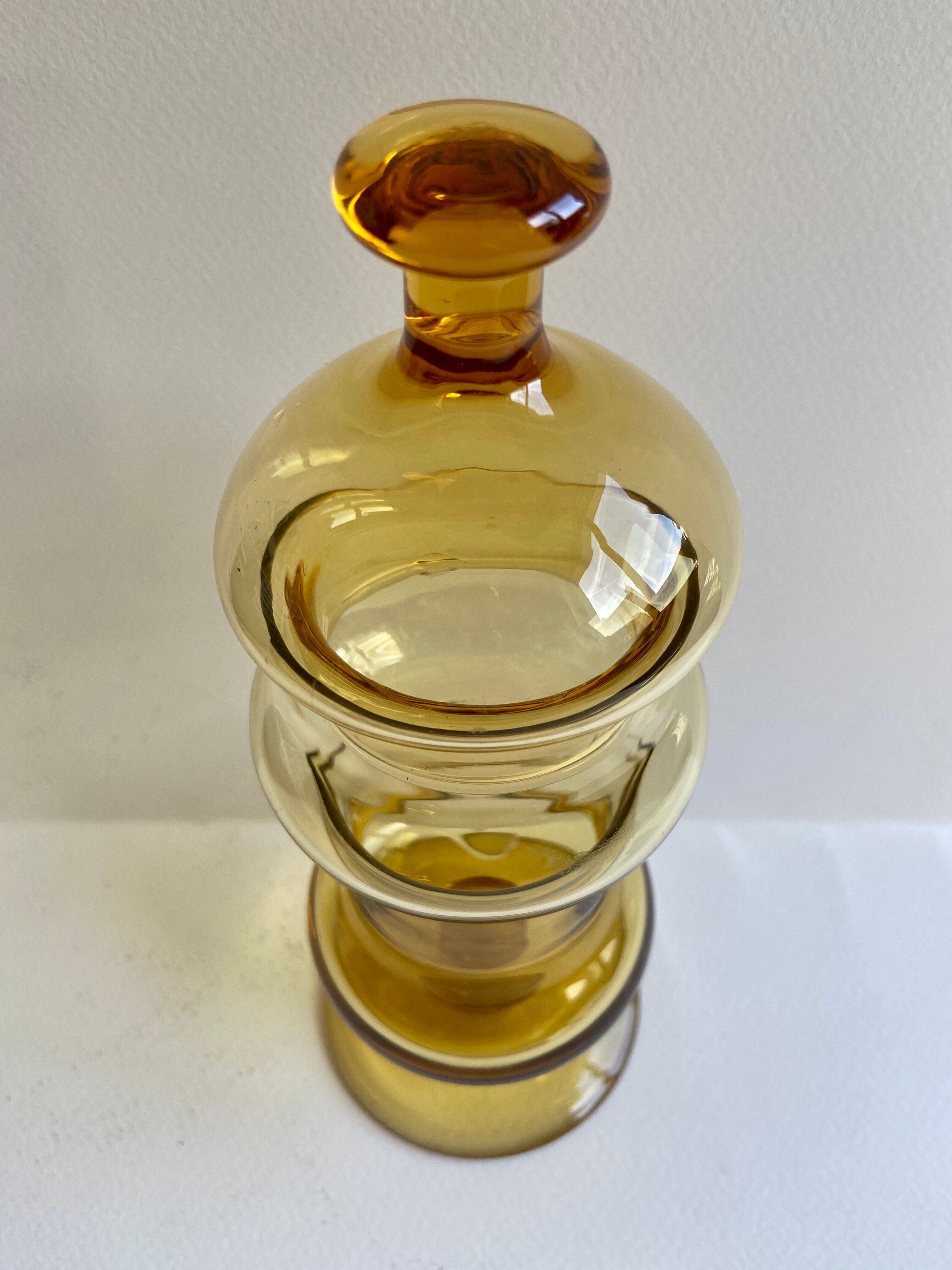 Amber glass jar