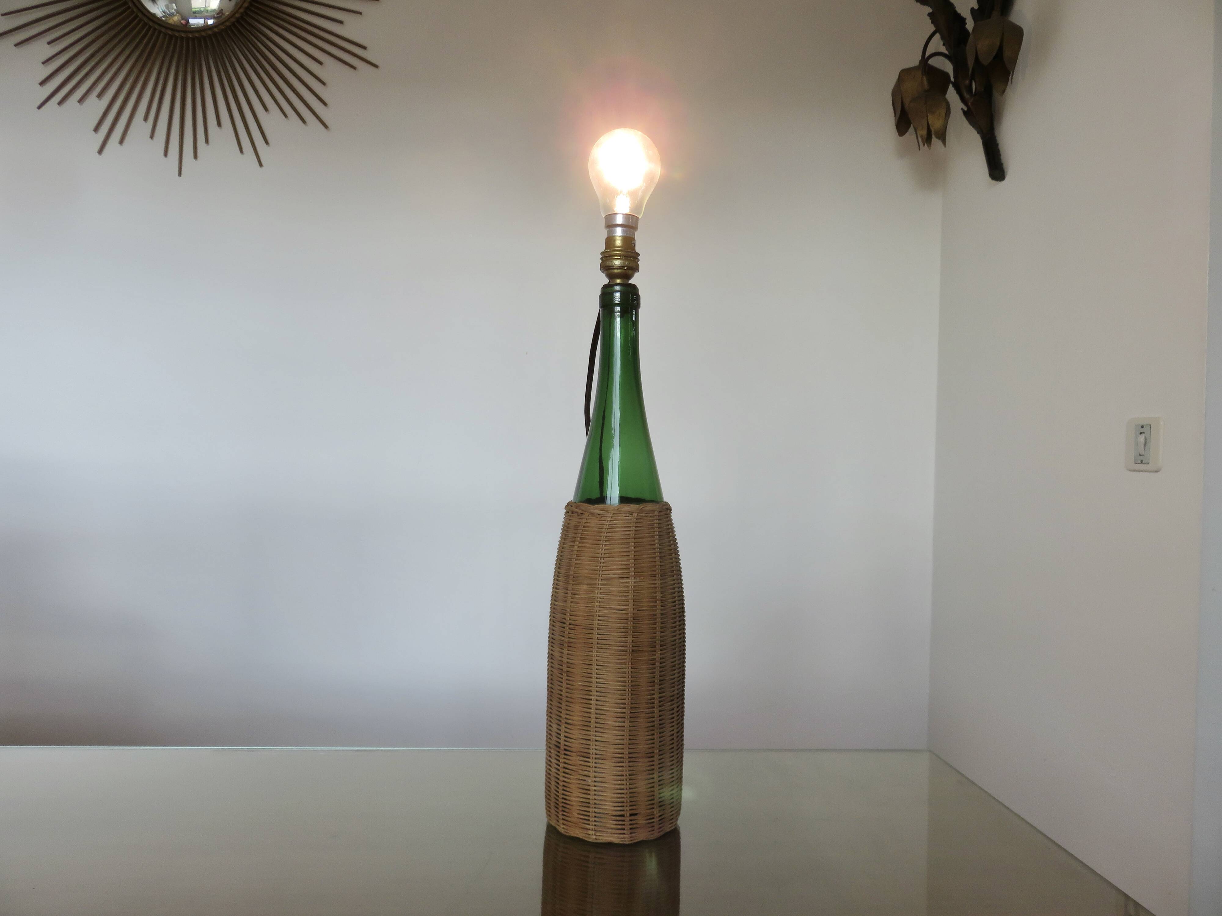 Rattan and glass "bottle" lamp from the 60s and 70s