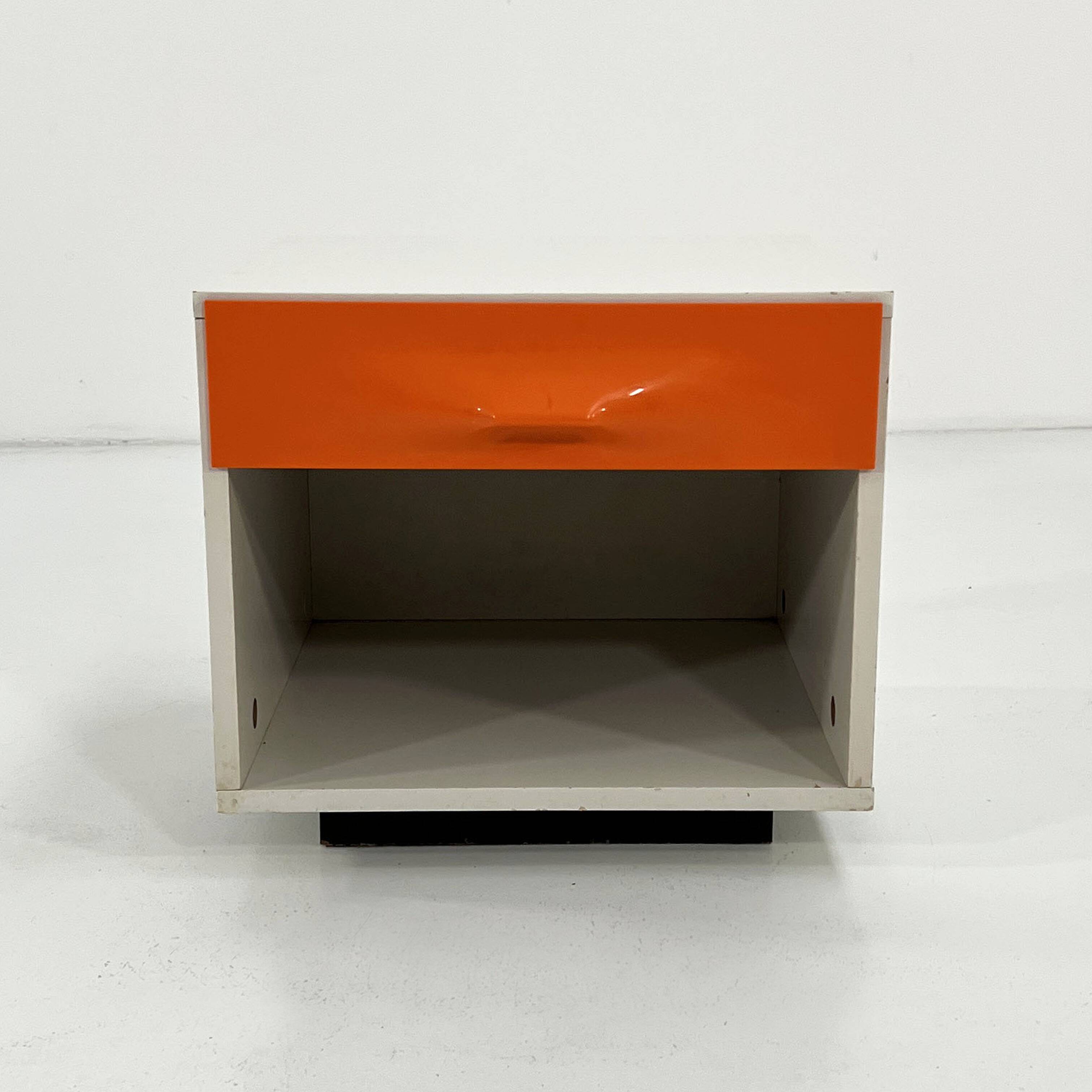 Nightstand DF 2000 by Raymond Loewy for Doubinsky Frères, 1960