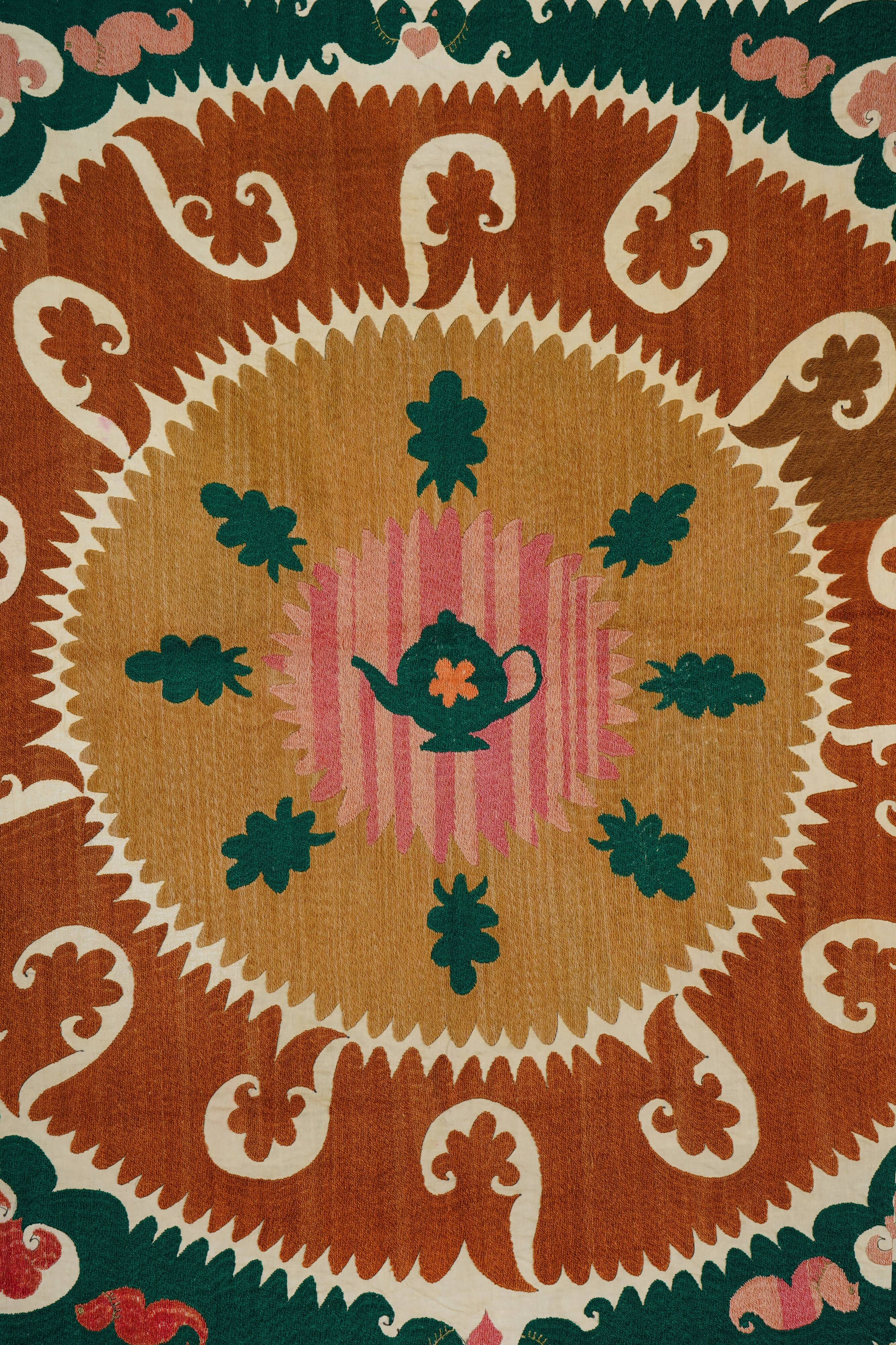 Vintage Turkish hand-knotted rug 130x136 cm