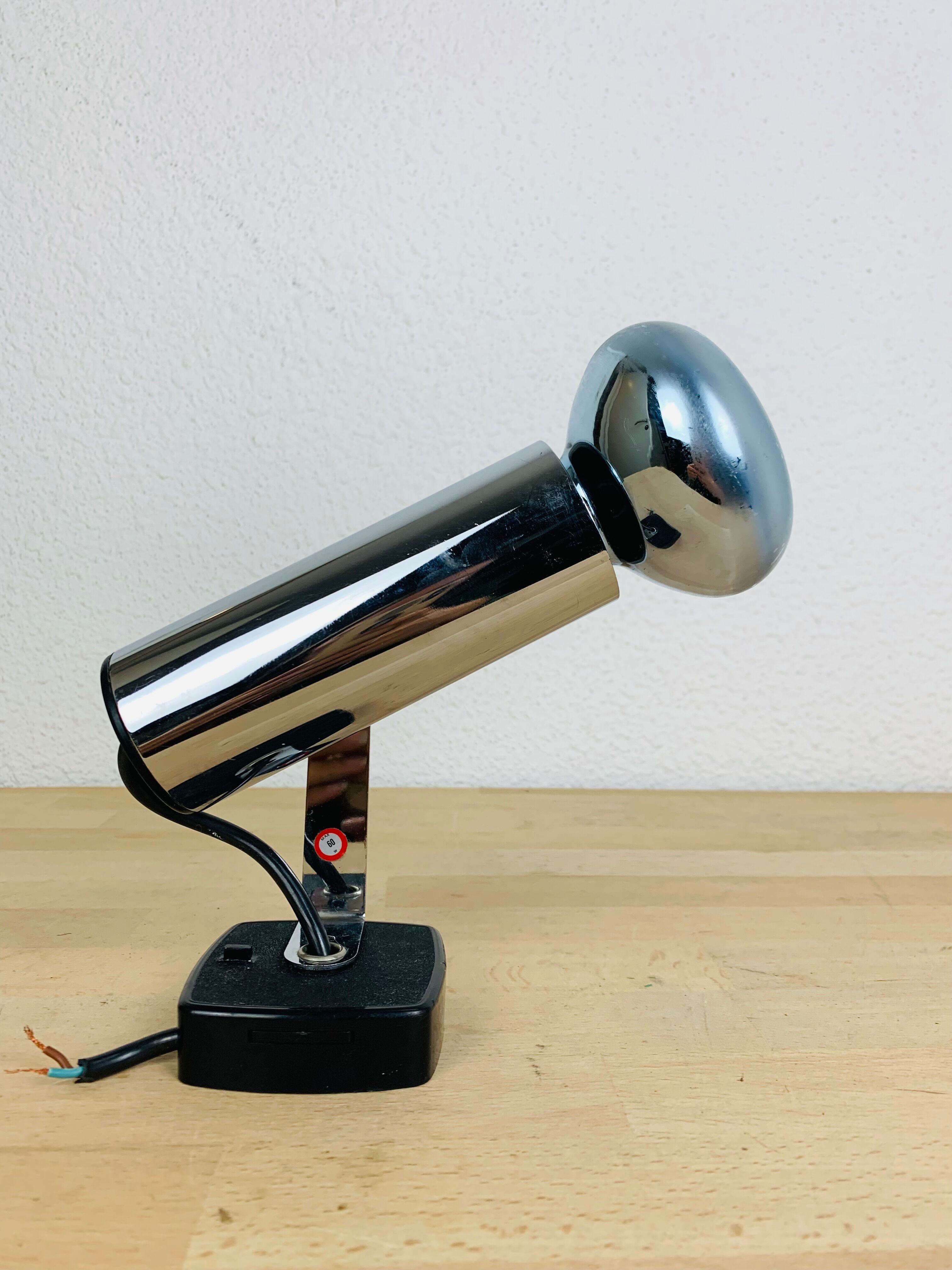 Chrome Targetti spot wall lamp