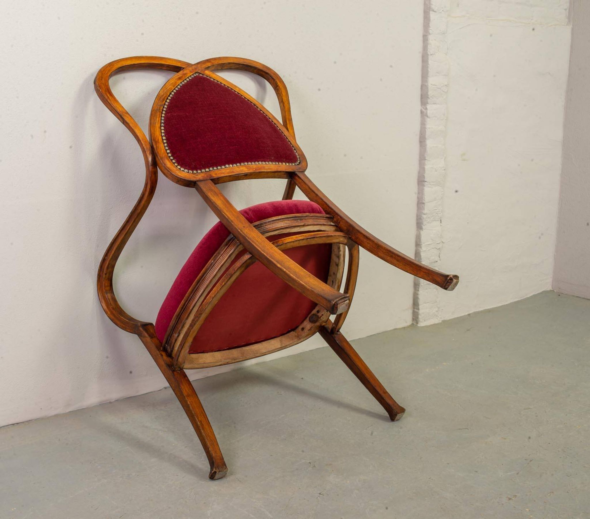 Red Velvet Heartshaped Wooden Vintage Design Side Chairs. Set of 2. 1950s