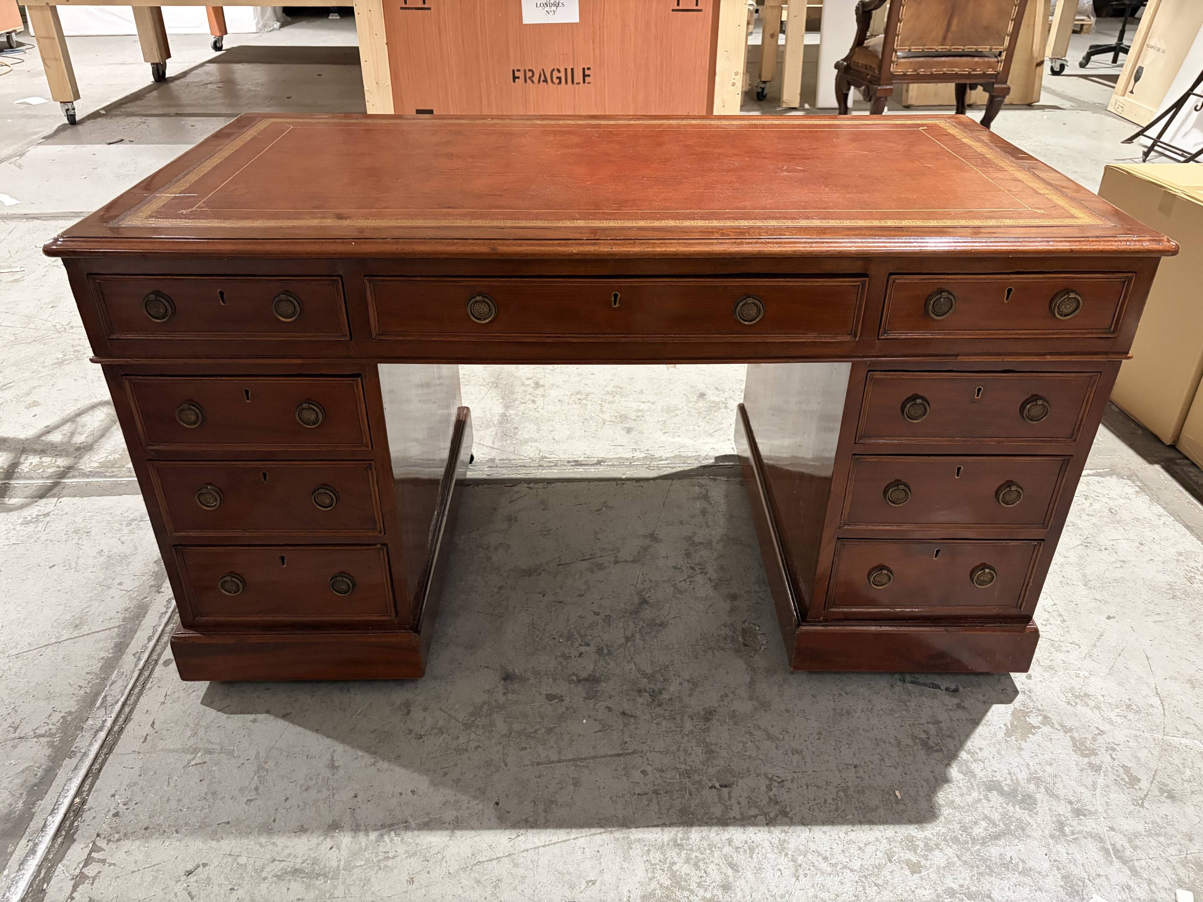 English desk 19th century