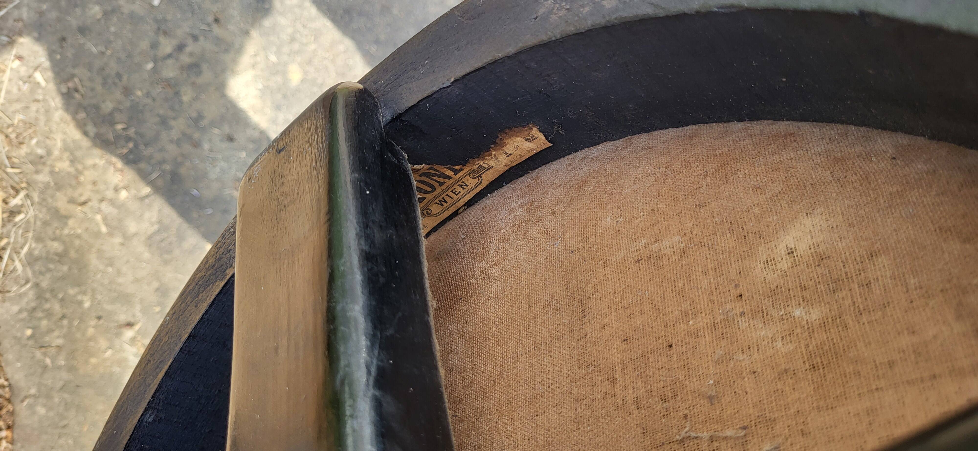 Piano stool with screw, Thonet 19th century