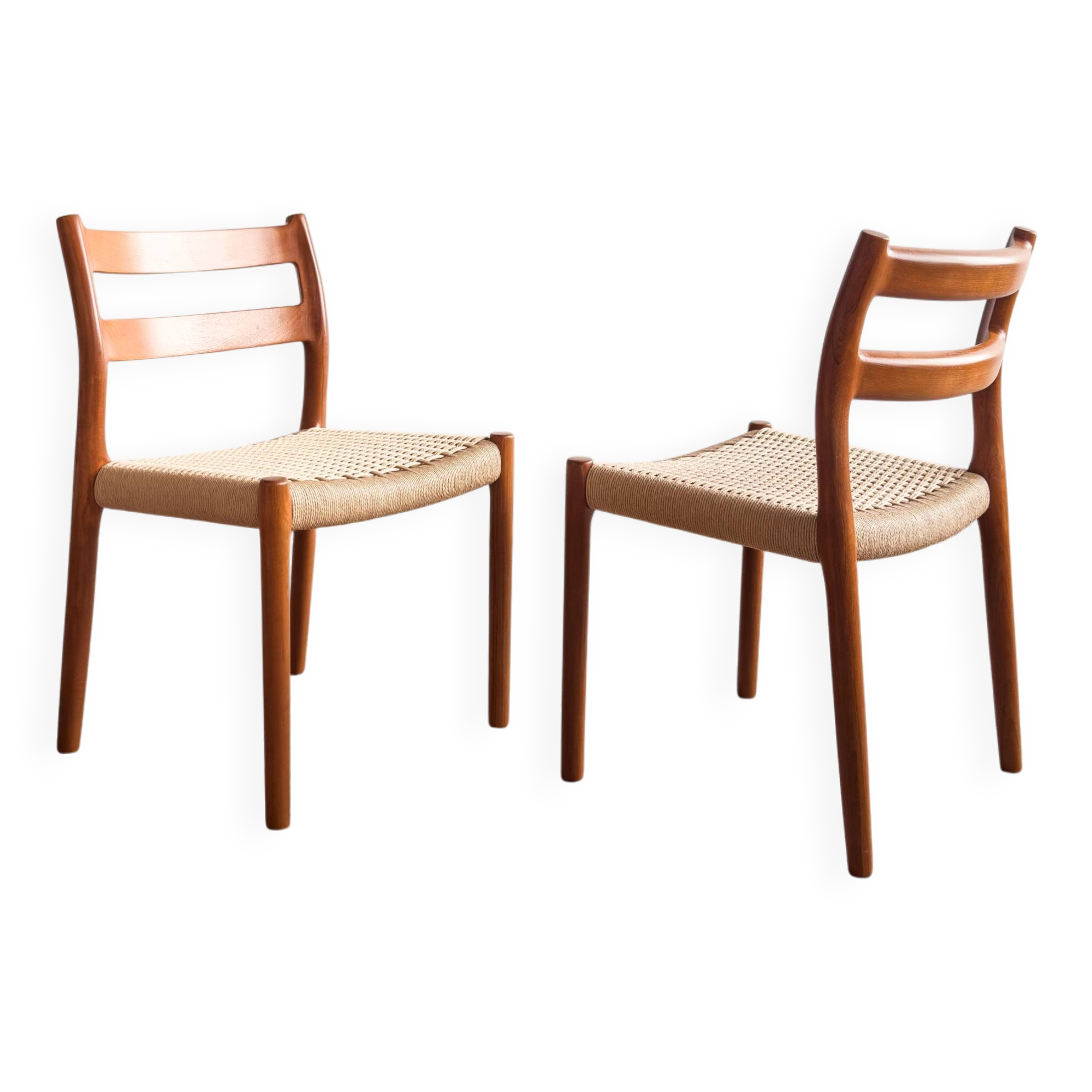 Chaises danoises modèle 84 par Niels O. Møller en teck