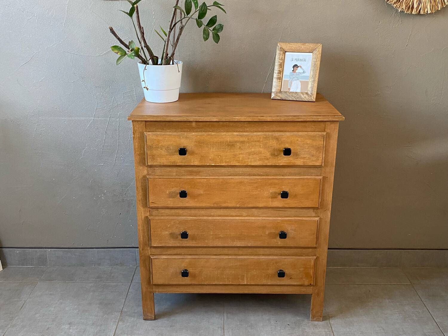 Vintage light oak chest of drawers