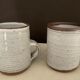 Mugs en grès Roger Jacques St Amand vintage