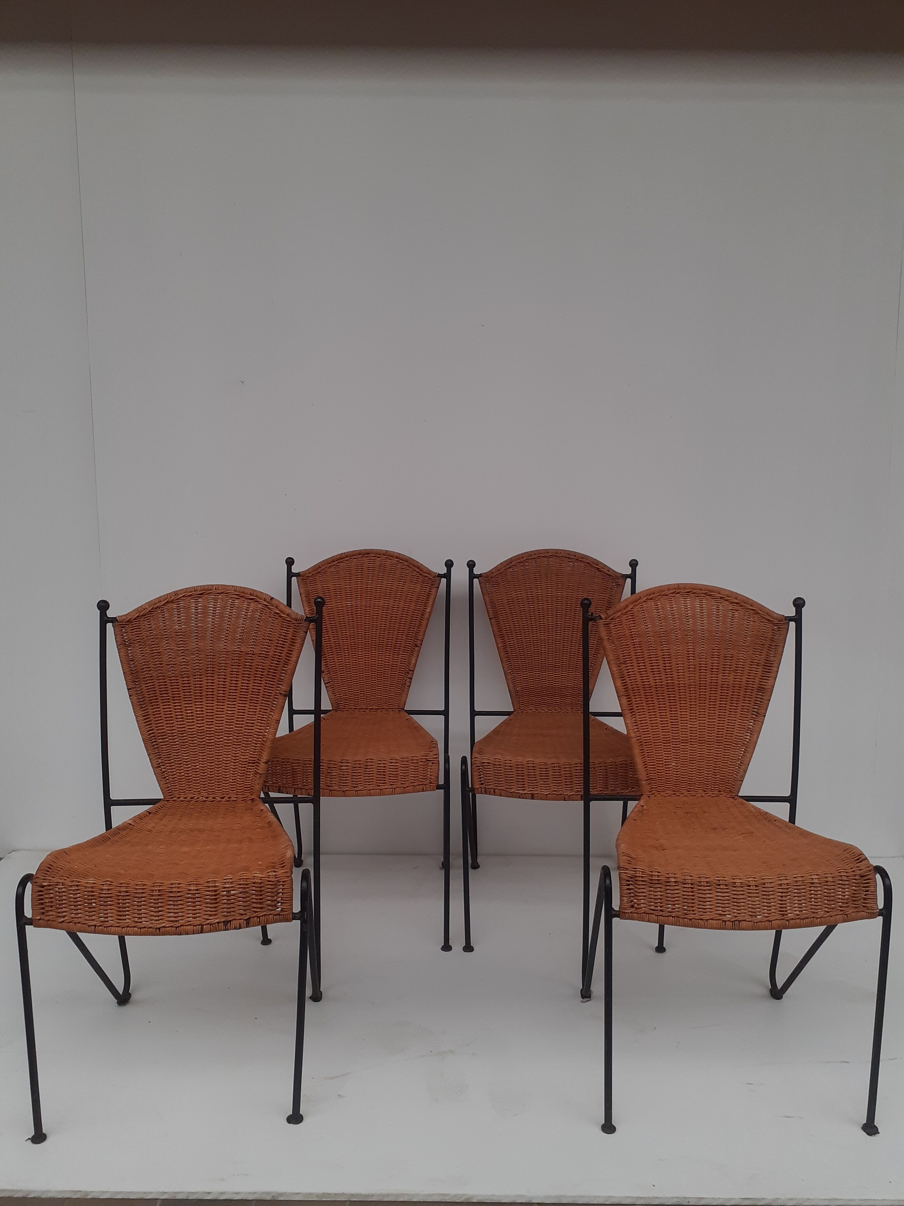 4 rattan chairs