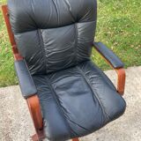 Scandinavian office chair