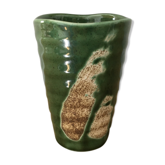 Green vase