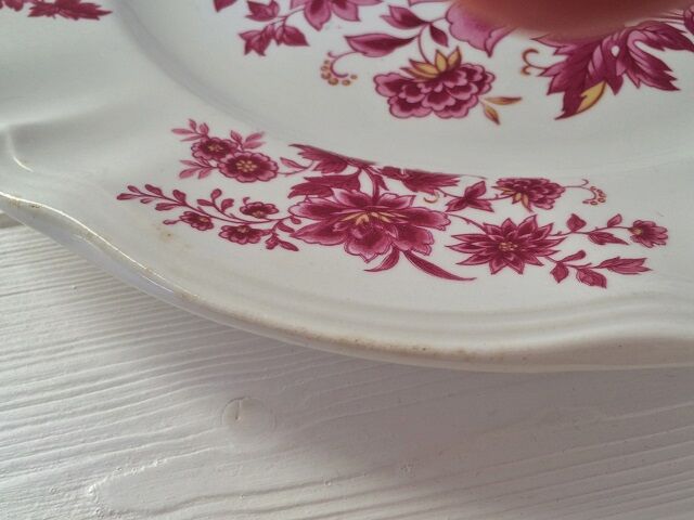 Flat old Sarreguemines Aubusson collection