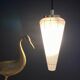 Suspension globe vintage art déco en opaline
