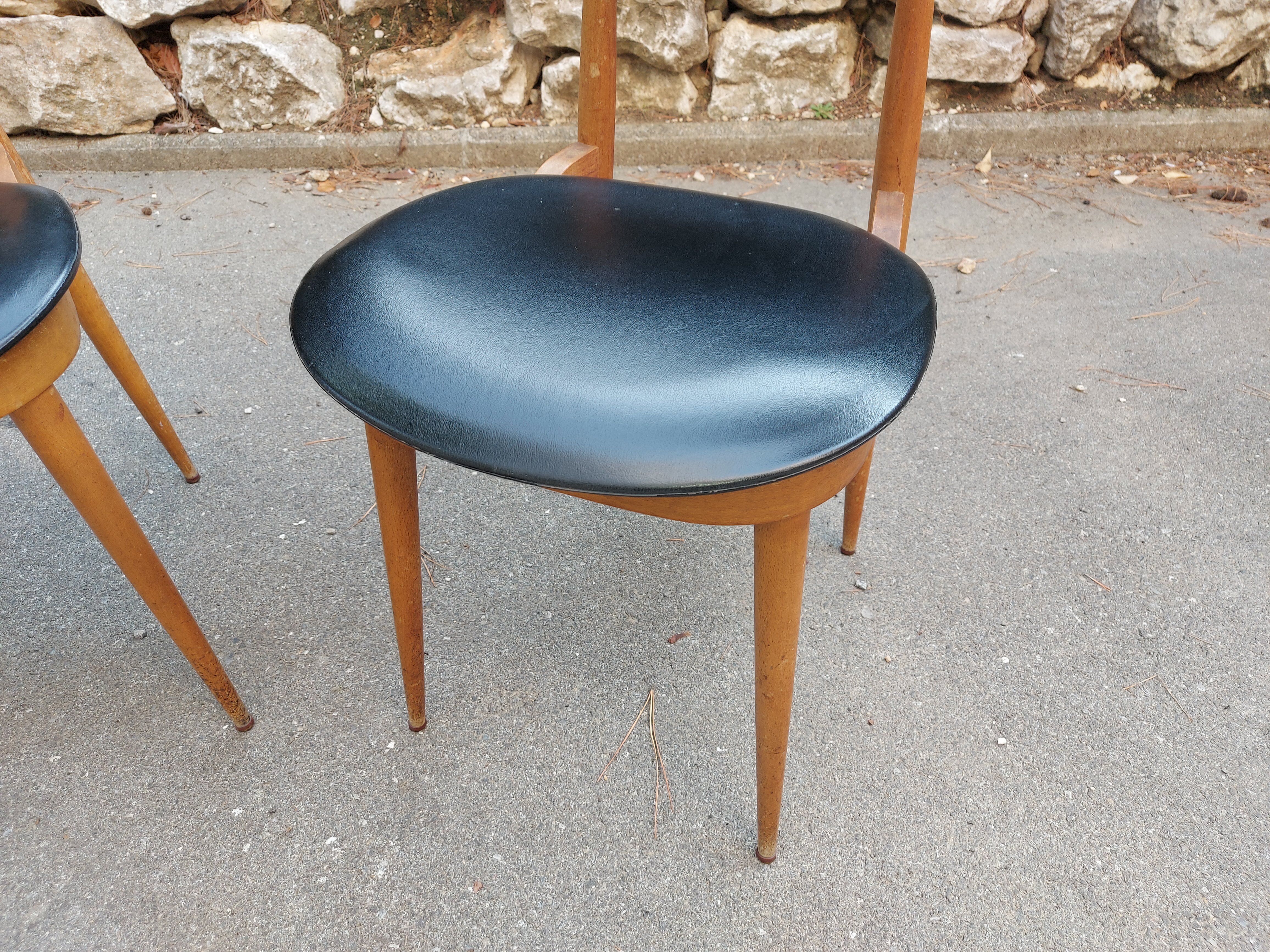 2 Scandinavian chairs