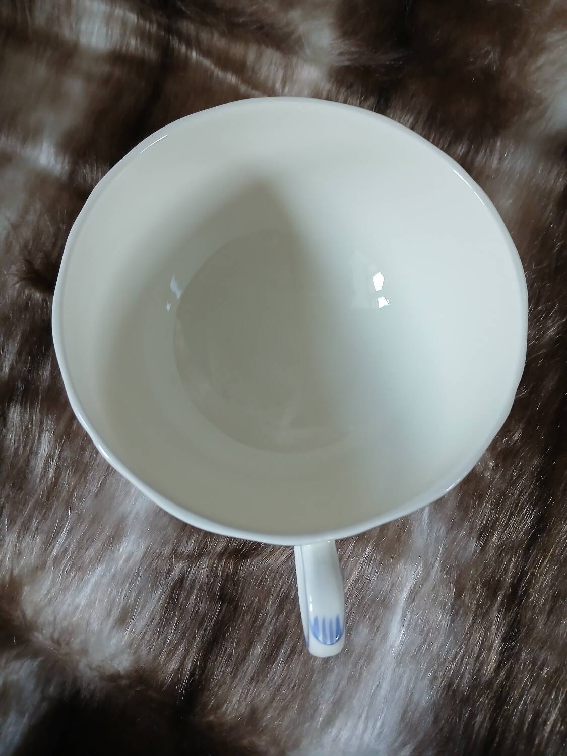 Antique "Dionysus" cup from Gien