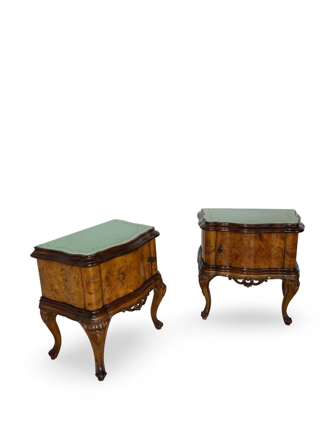 Italian Chippendale bed side tables/nightstands, 1940s/1950s.