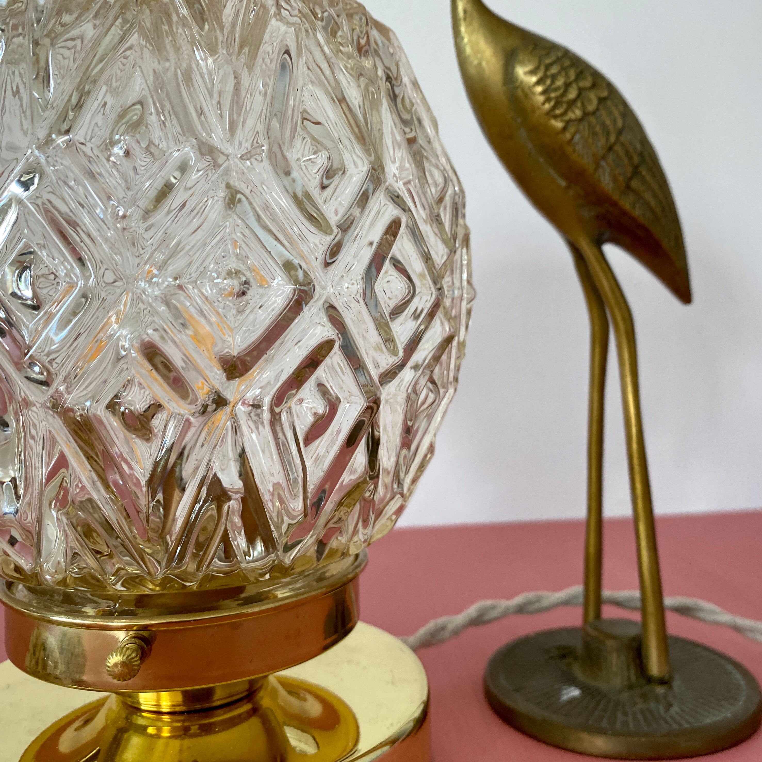 Table lamp glass vintag globe