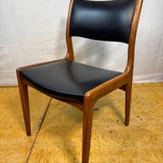 Ensemble de 8 chaises de salle à manger rétro milieu du siècle par Johannes Andersen pour Uldu