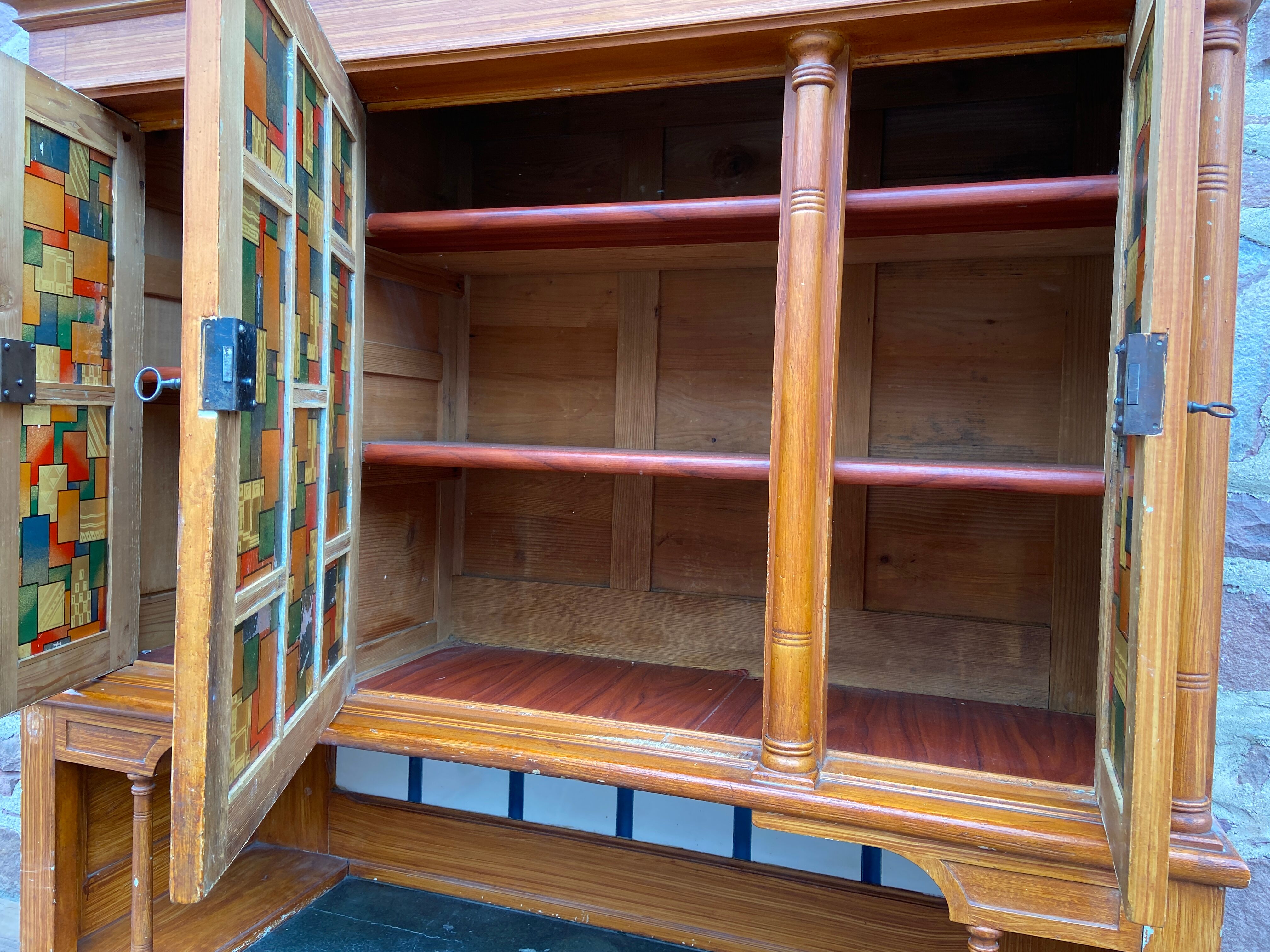 Art Deco fir kitchen buffet