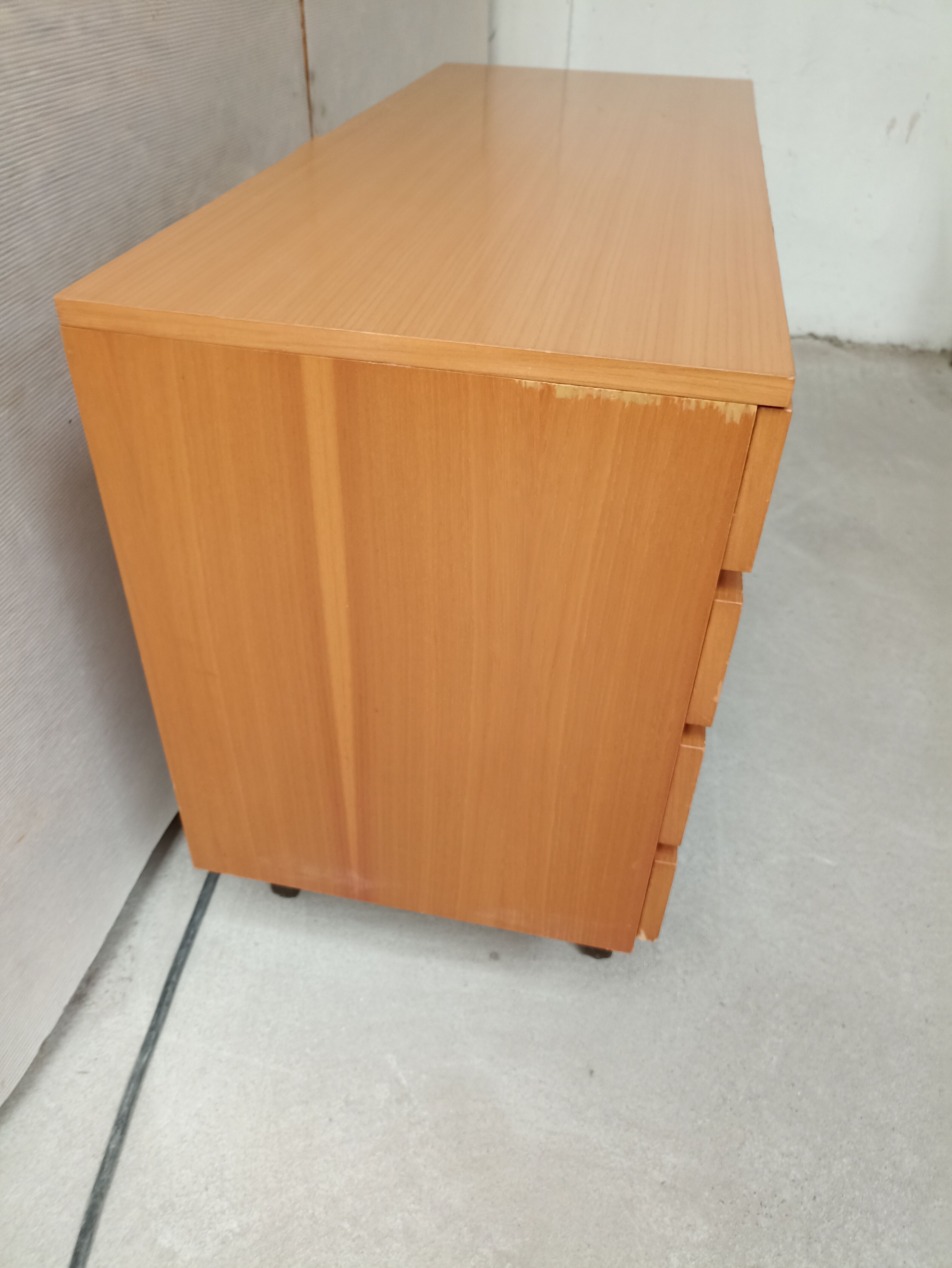 Commode vintage