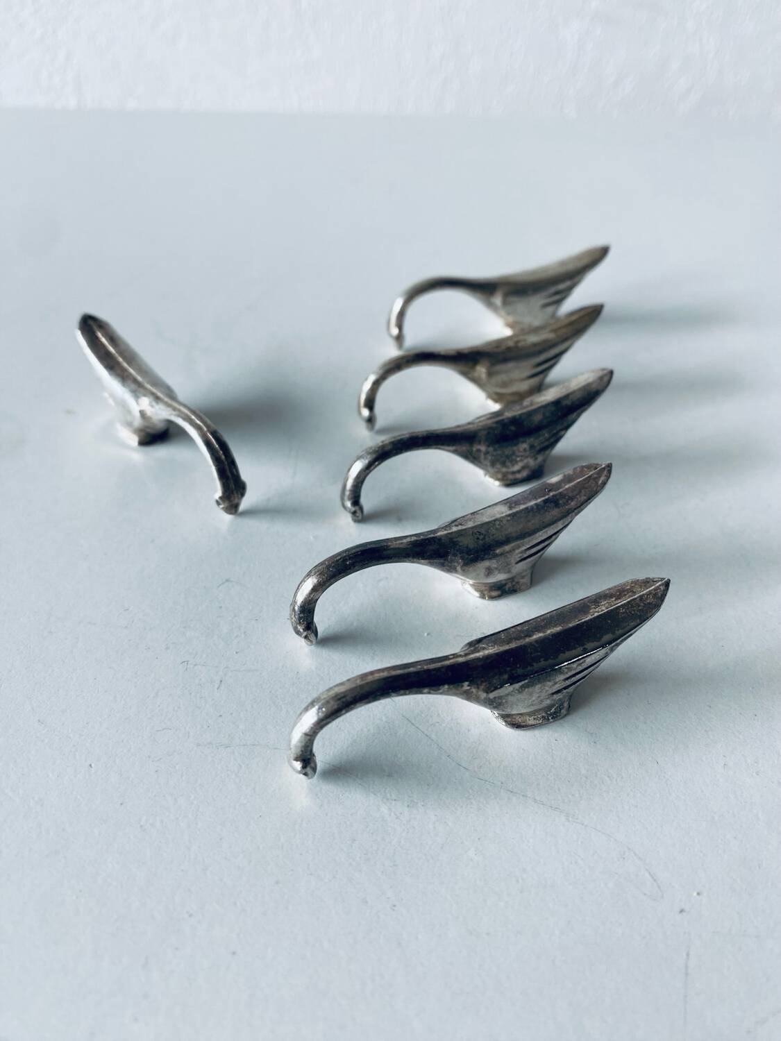 Knife holder in the style of Christofle