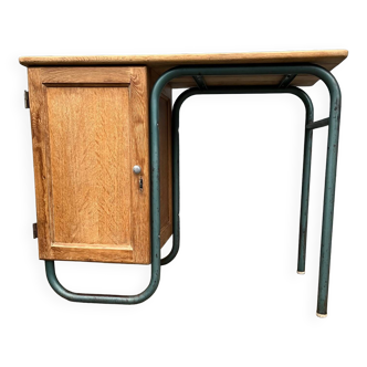 Bureau de maître d’époque en chêne