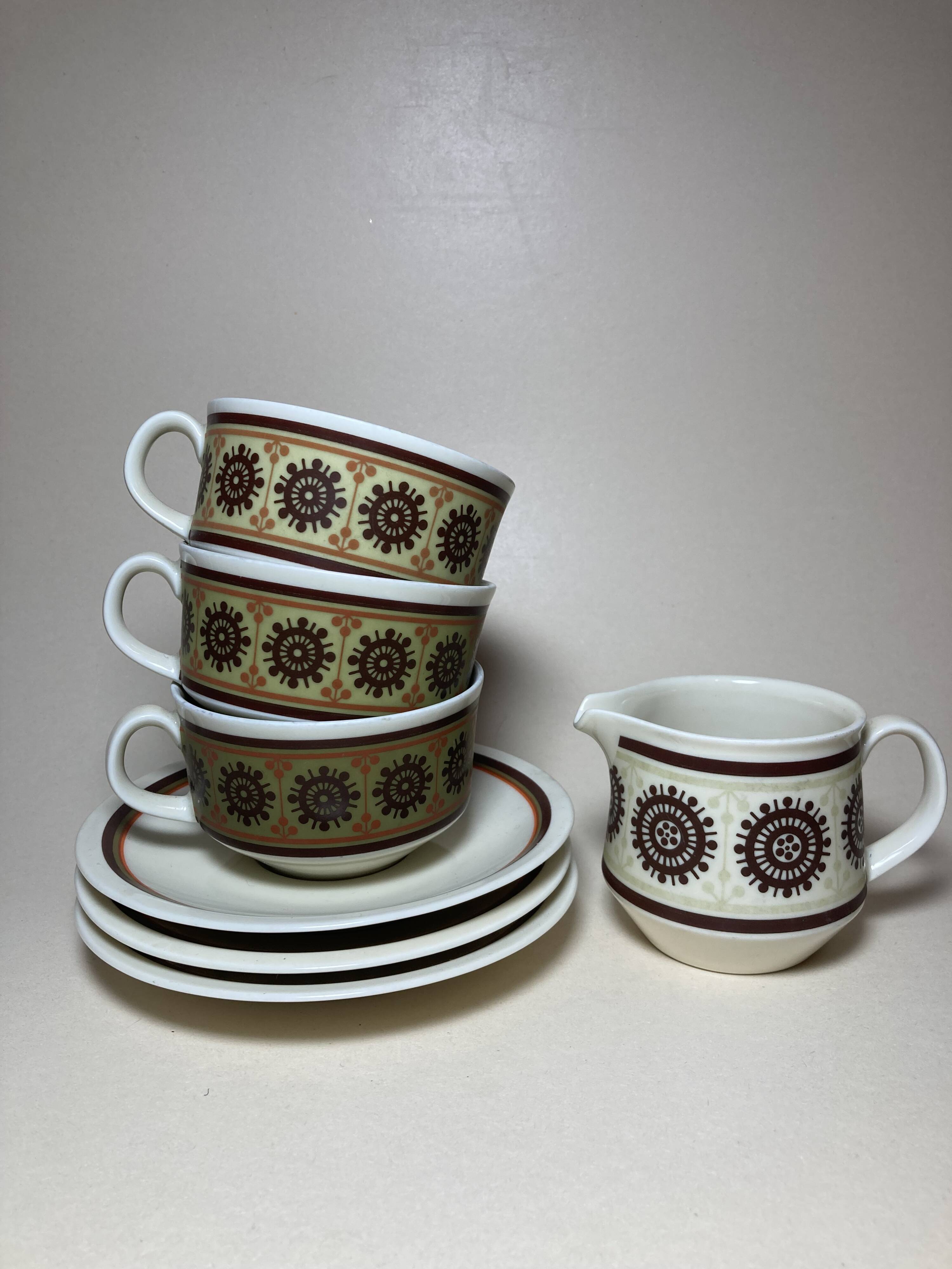 Coffee cups