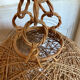 Suspension corde et rotin vintage
