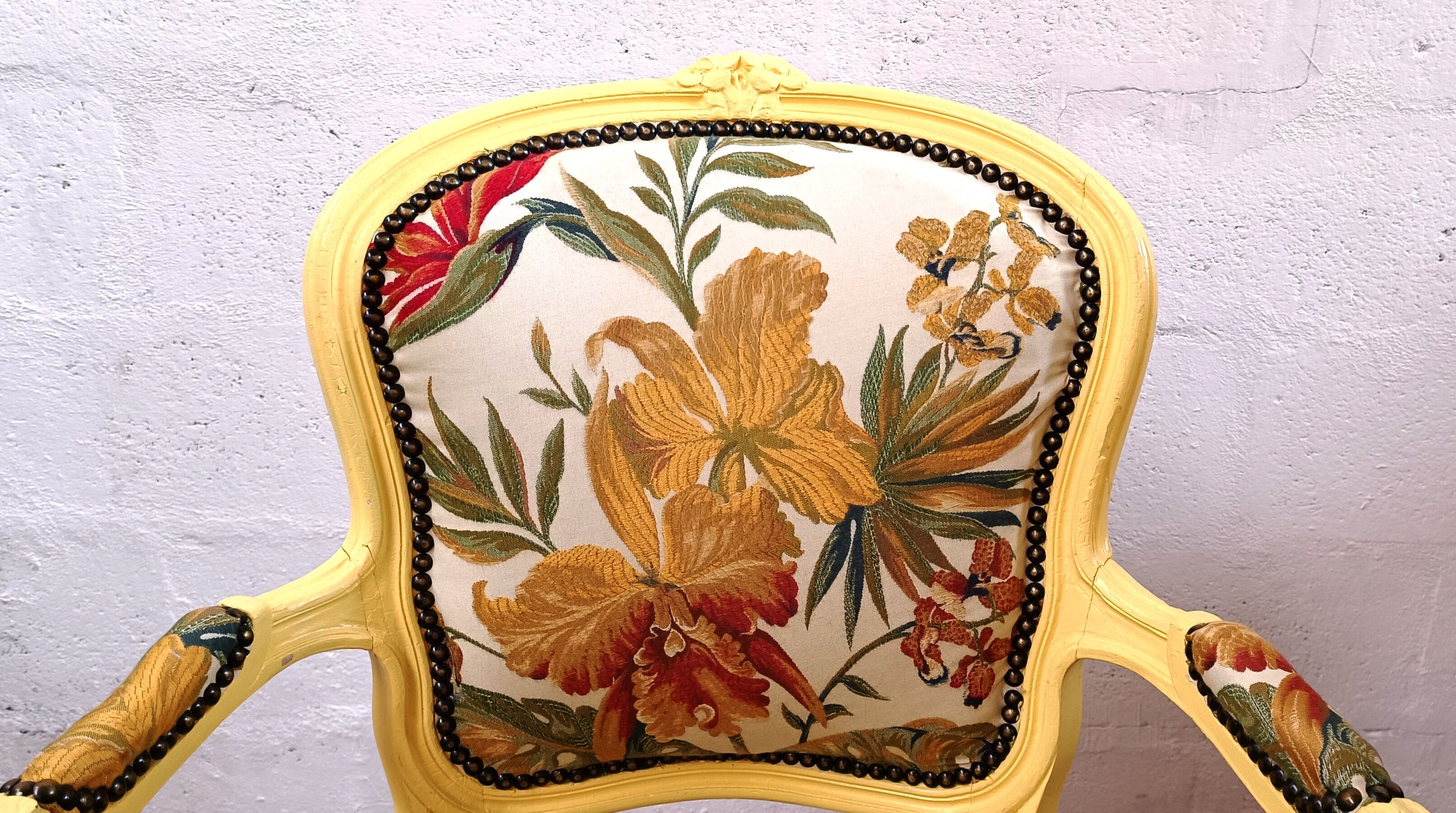 Fauteuil vintage style Louis XV