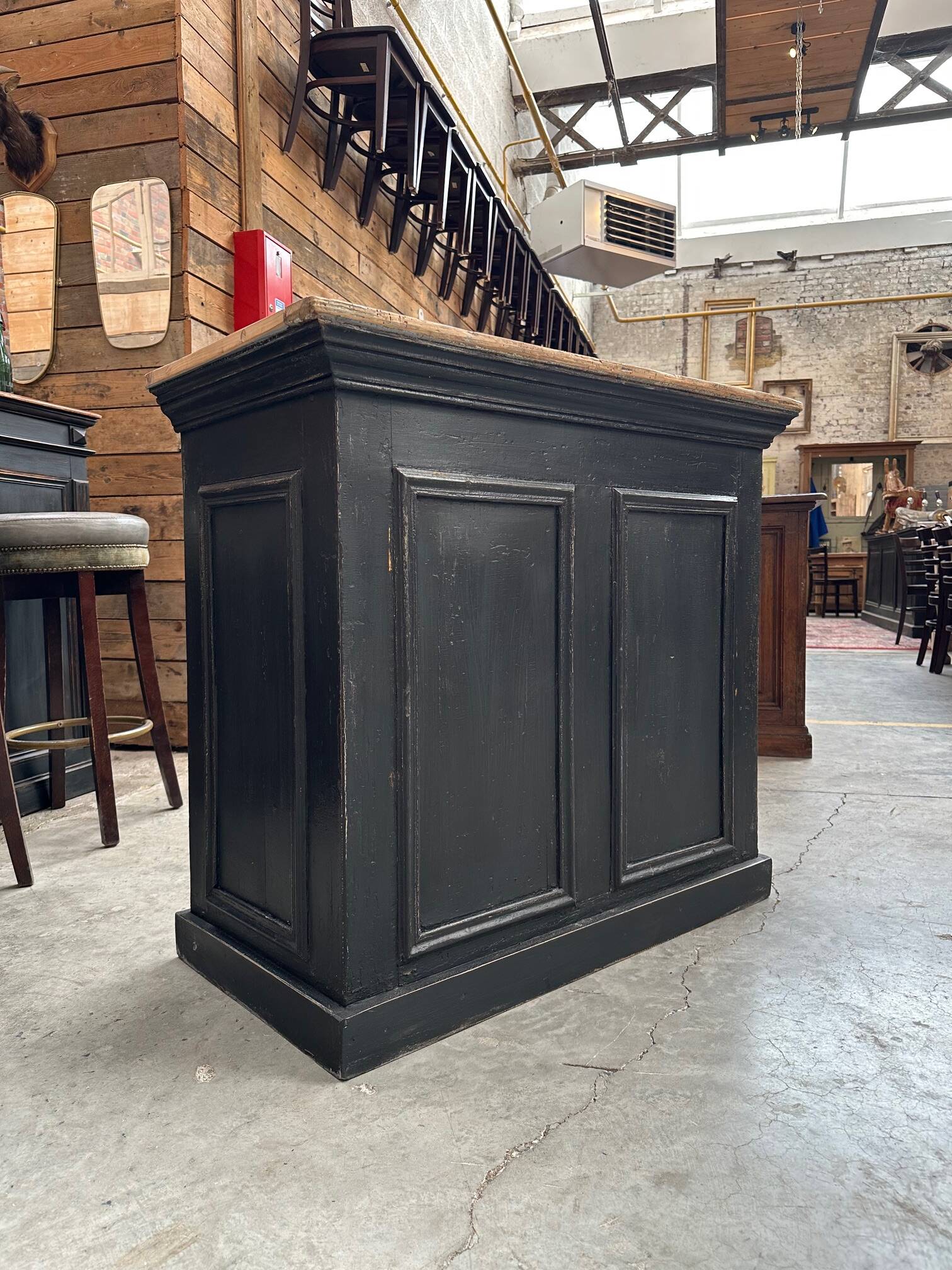 Small shop counter from the early 20th century