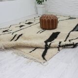Handmade wool Berber rug 304 x 192 CM