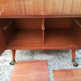 Entrance furniture with vintage wheels
