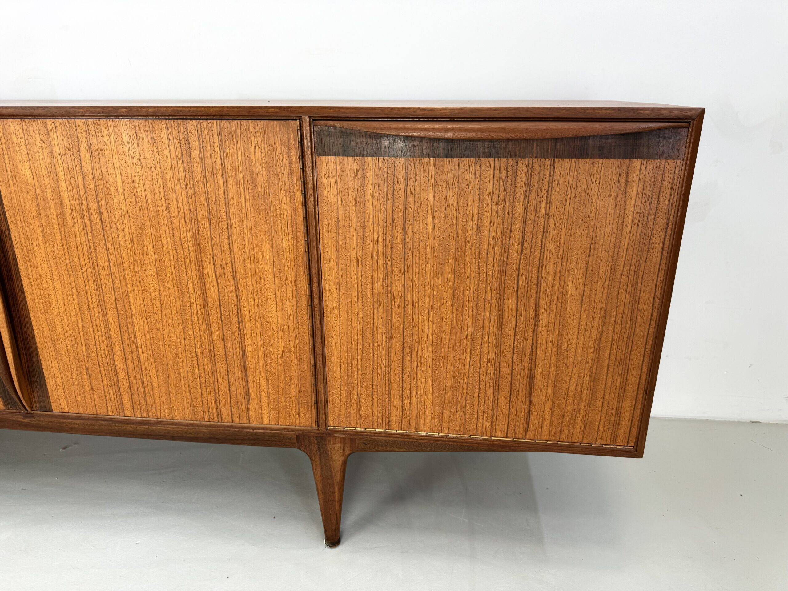 Enfilade vintage McIntosh