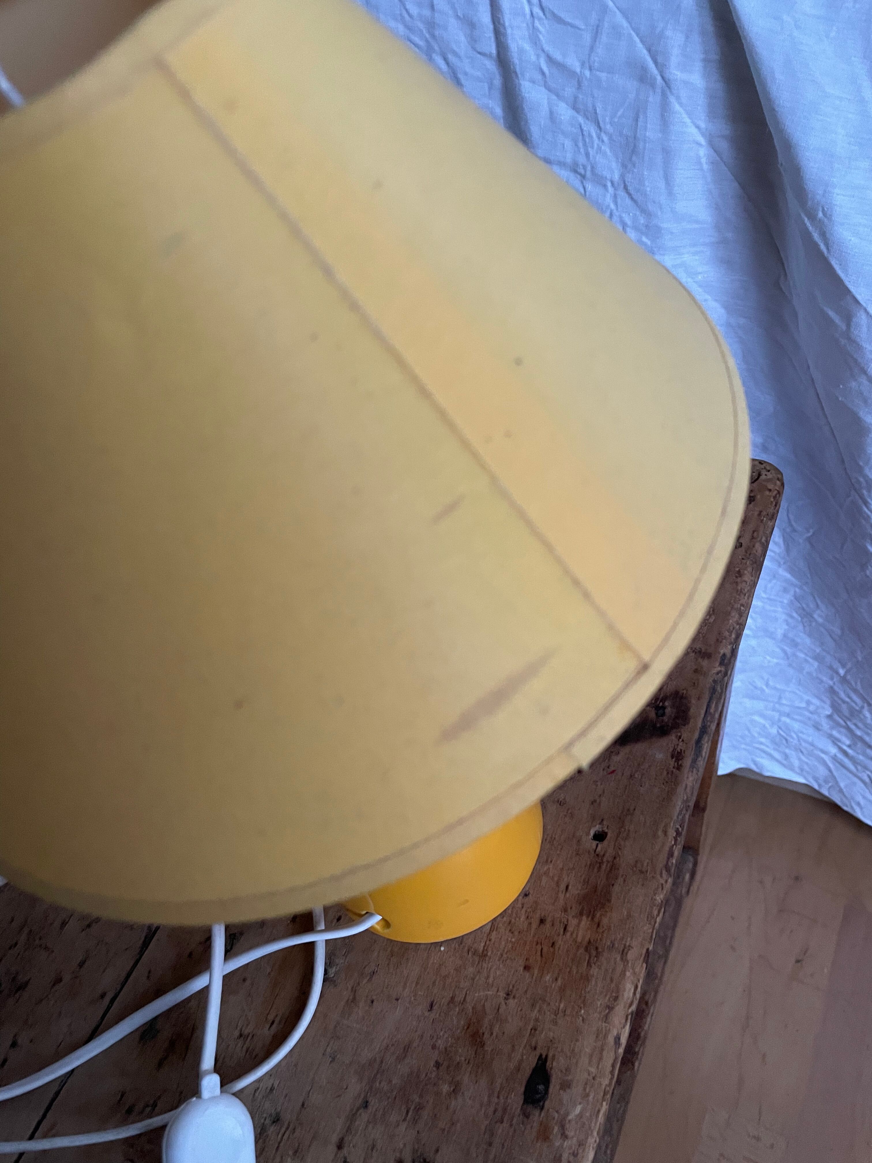 Bedside yellow lamps