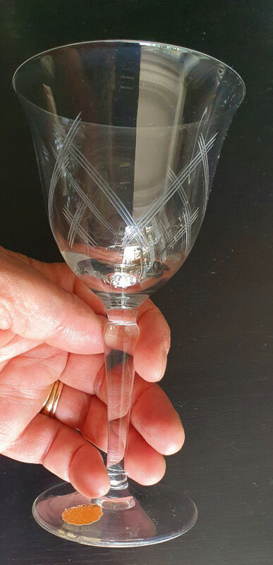 11 Large crystal glasses engraved Boch geometric pattern