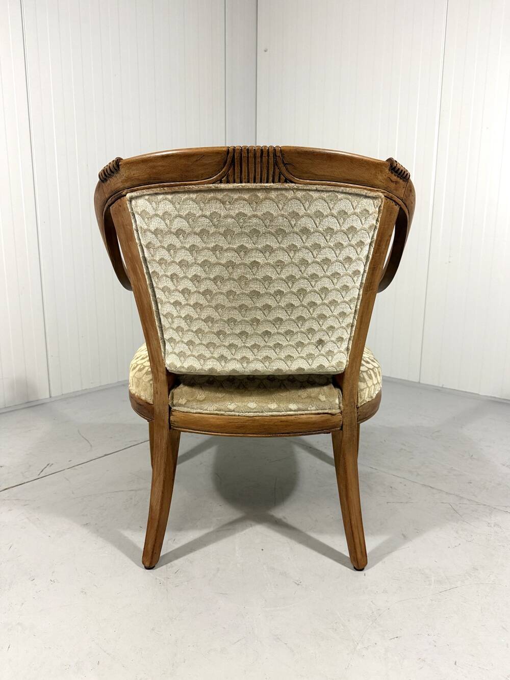 Antique arm chair 1900’s