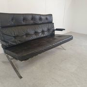 Canapé vintage en cuir noir et chrome, années 1970