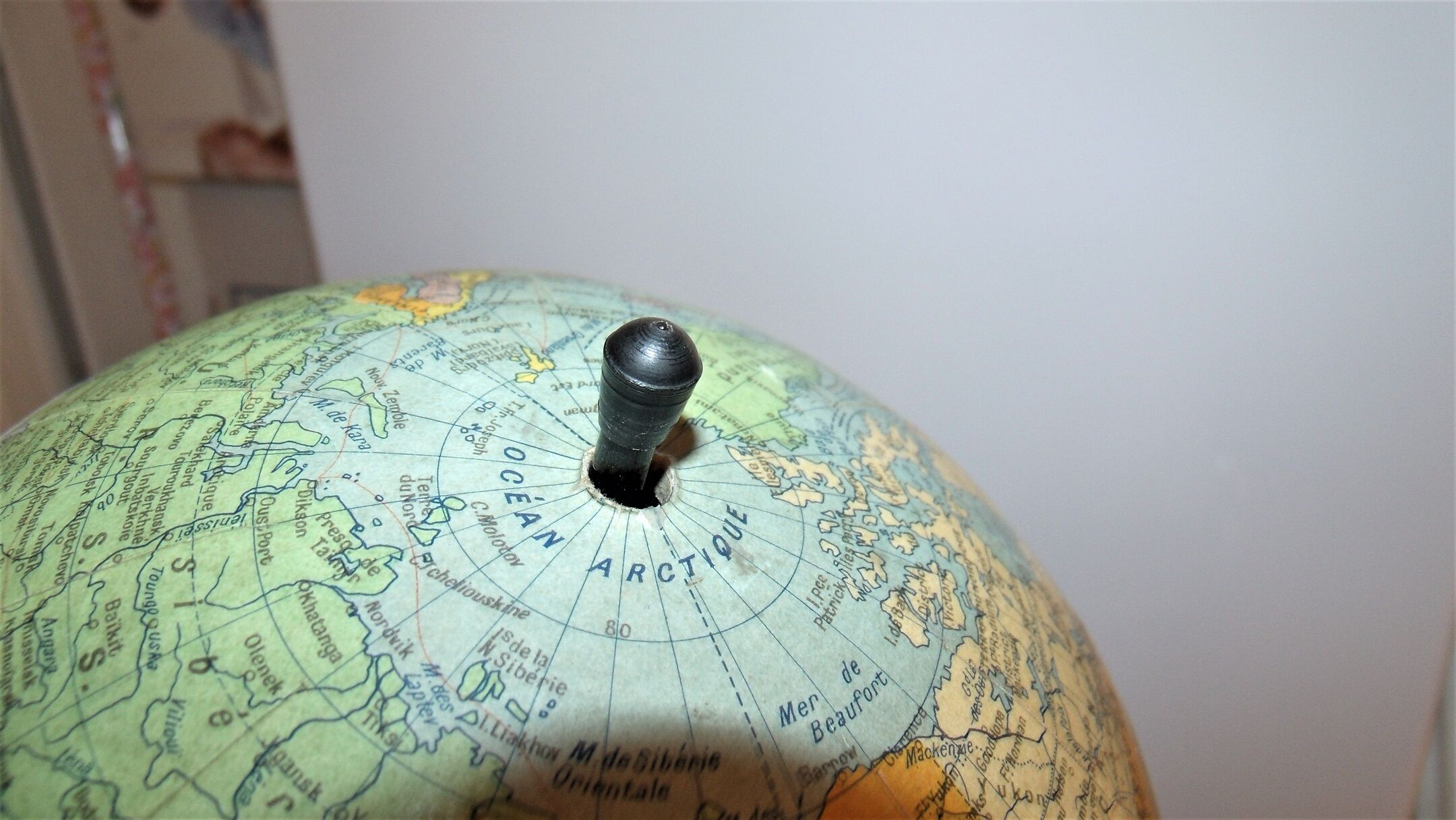 Vintage map 1950 Girard and Barrere globe