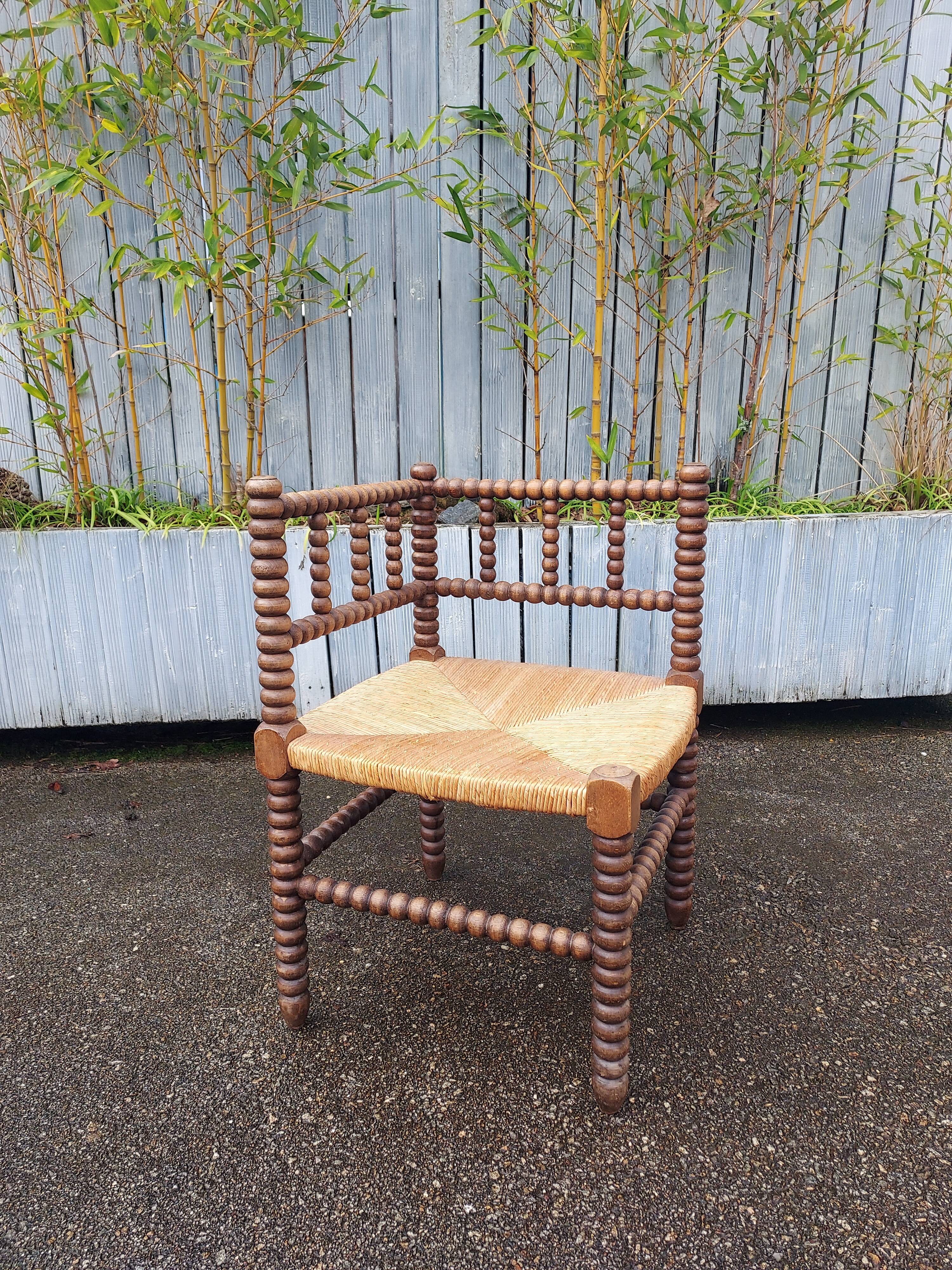 Paillé corner chair