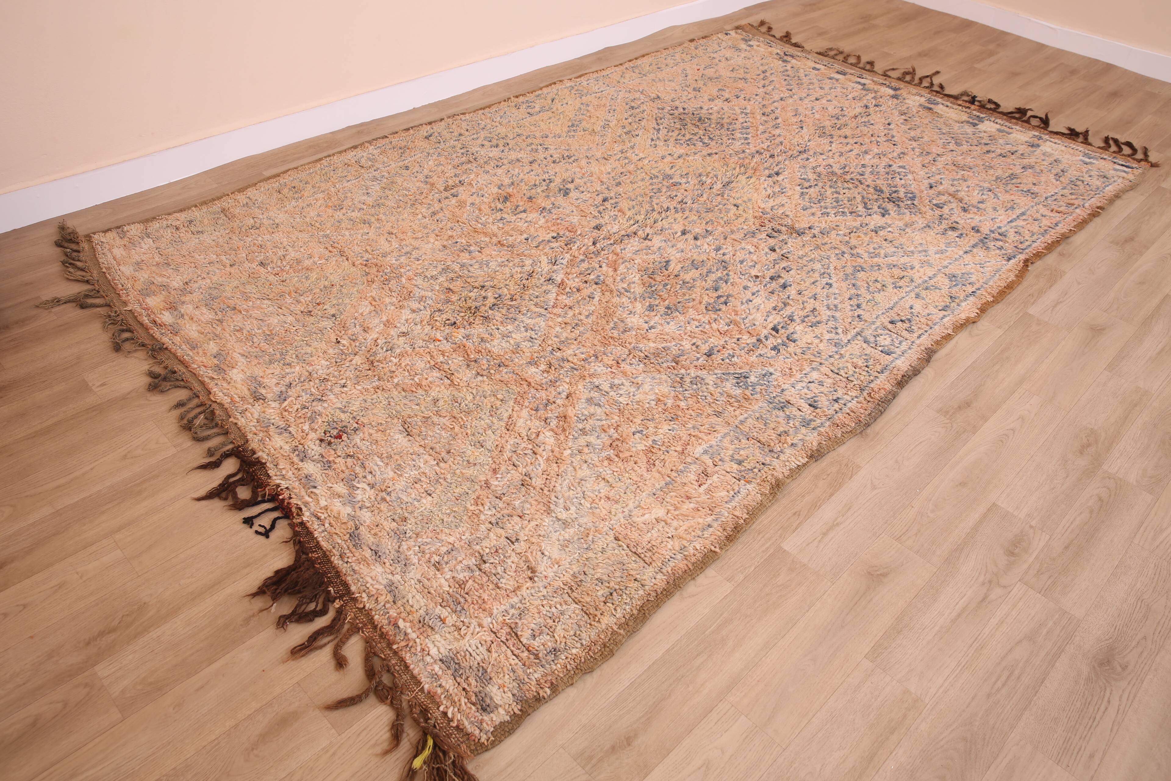 Peach Vintage Moroccan Wool Rug 188 x 317 cm , Berber Rug Handmade, Unique