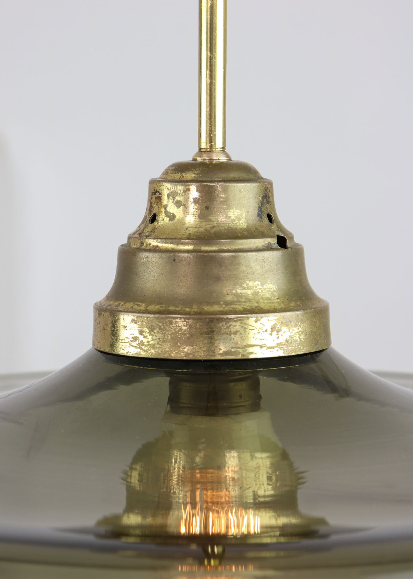 Green italian mid-century glass & brass ceiling lamp