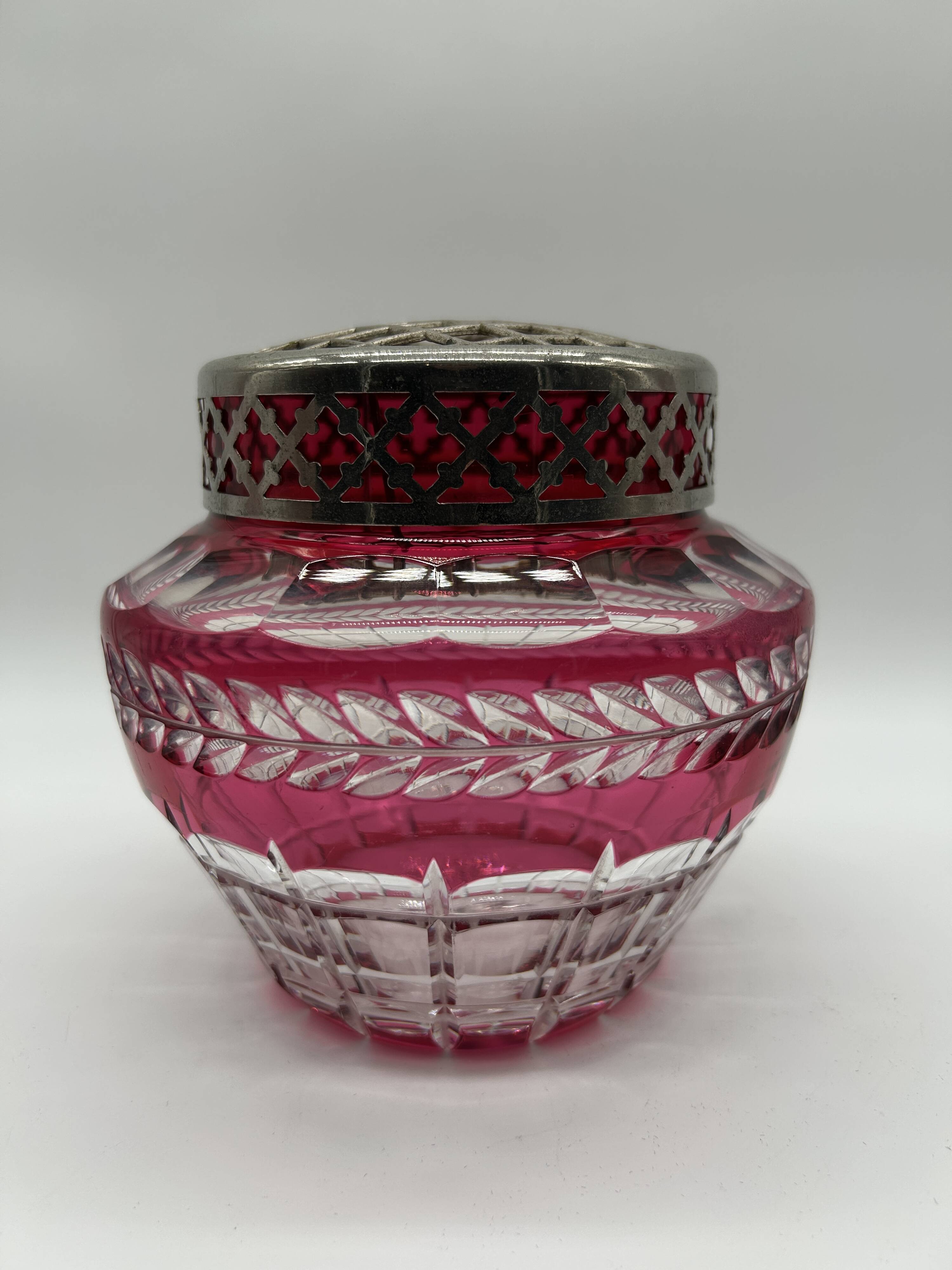 Crystal flower holder from the VSL Art Deco period.