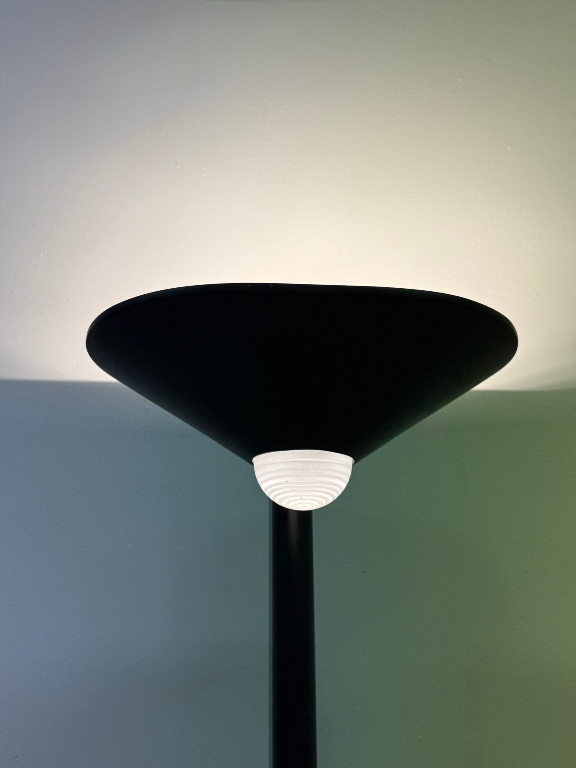 Lampadaire « Ciclope » — Barbieri & Marianelli — Italie, années 1980