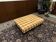 Grand pouf de table basse rembourré en anglais
