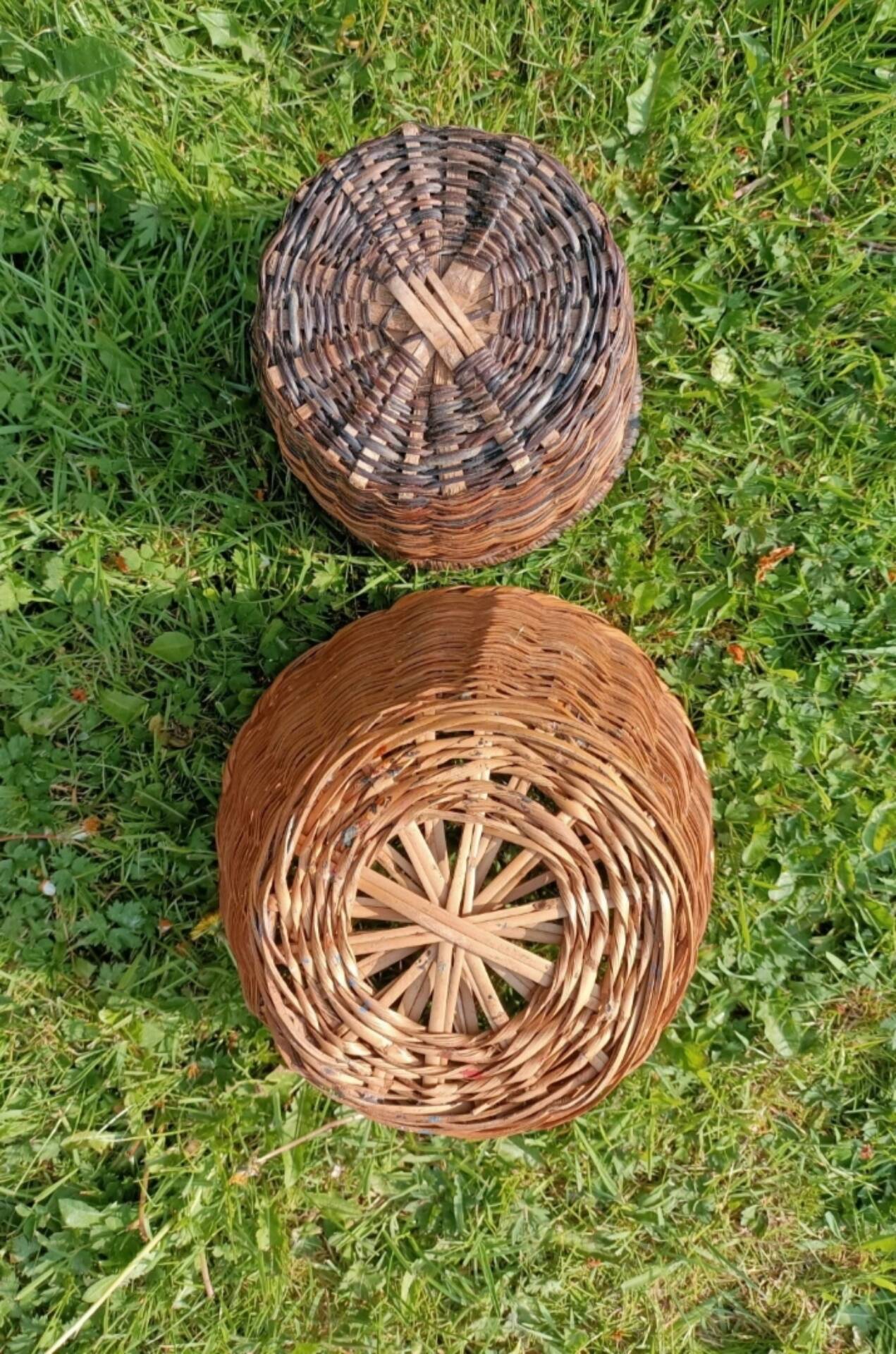 Small retro baskets 💐