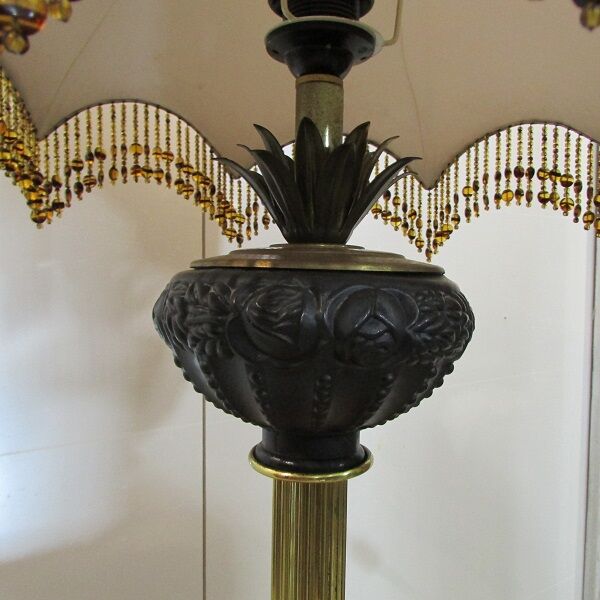 Show balloon lamp