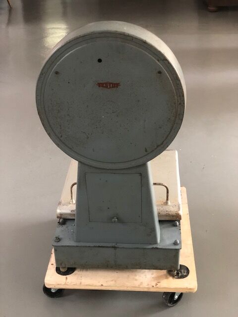 Industrial balance testut years 50