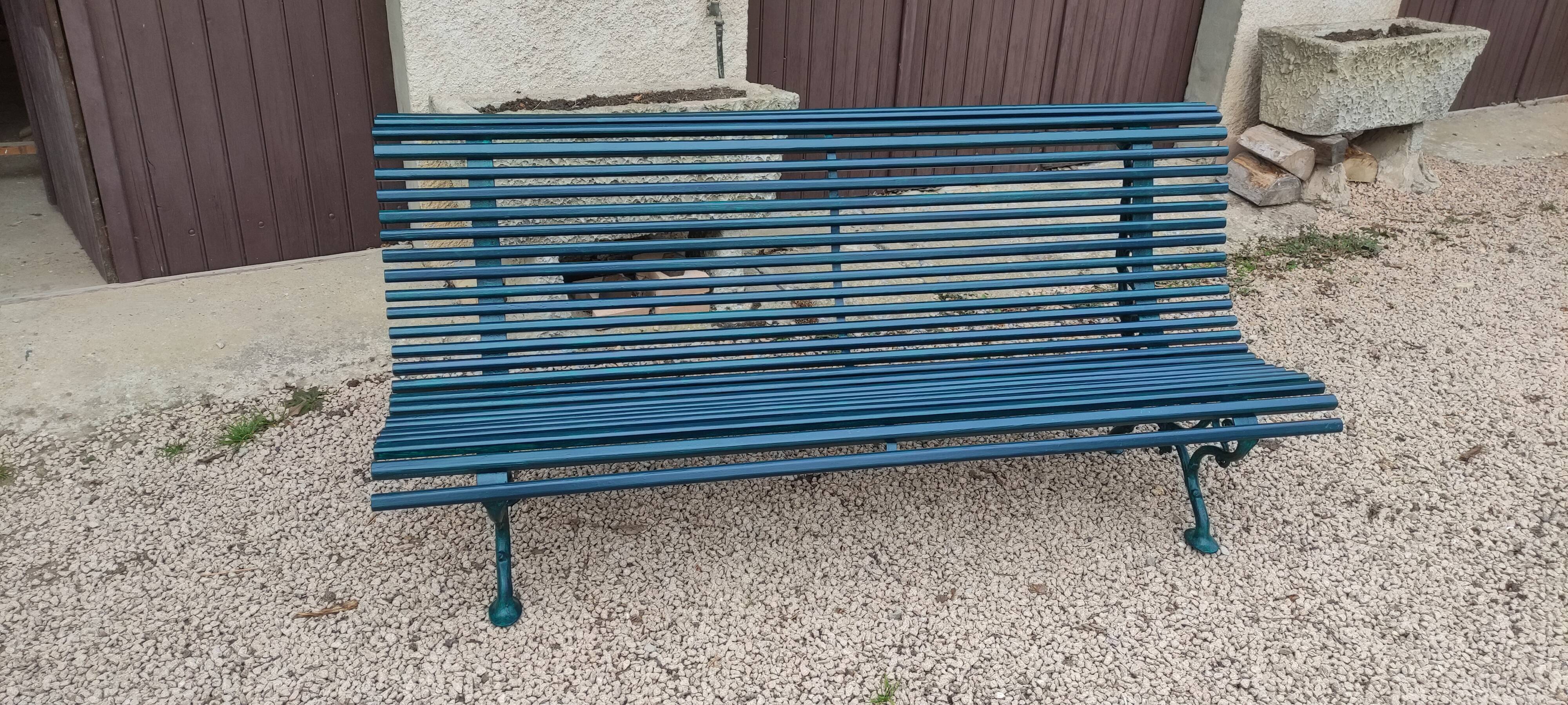 Garden bench