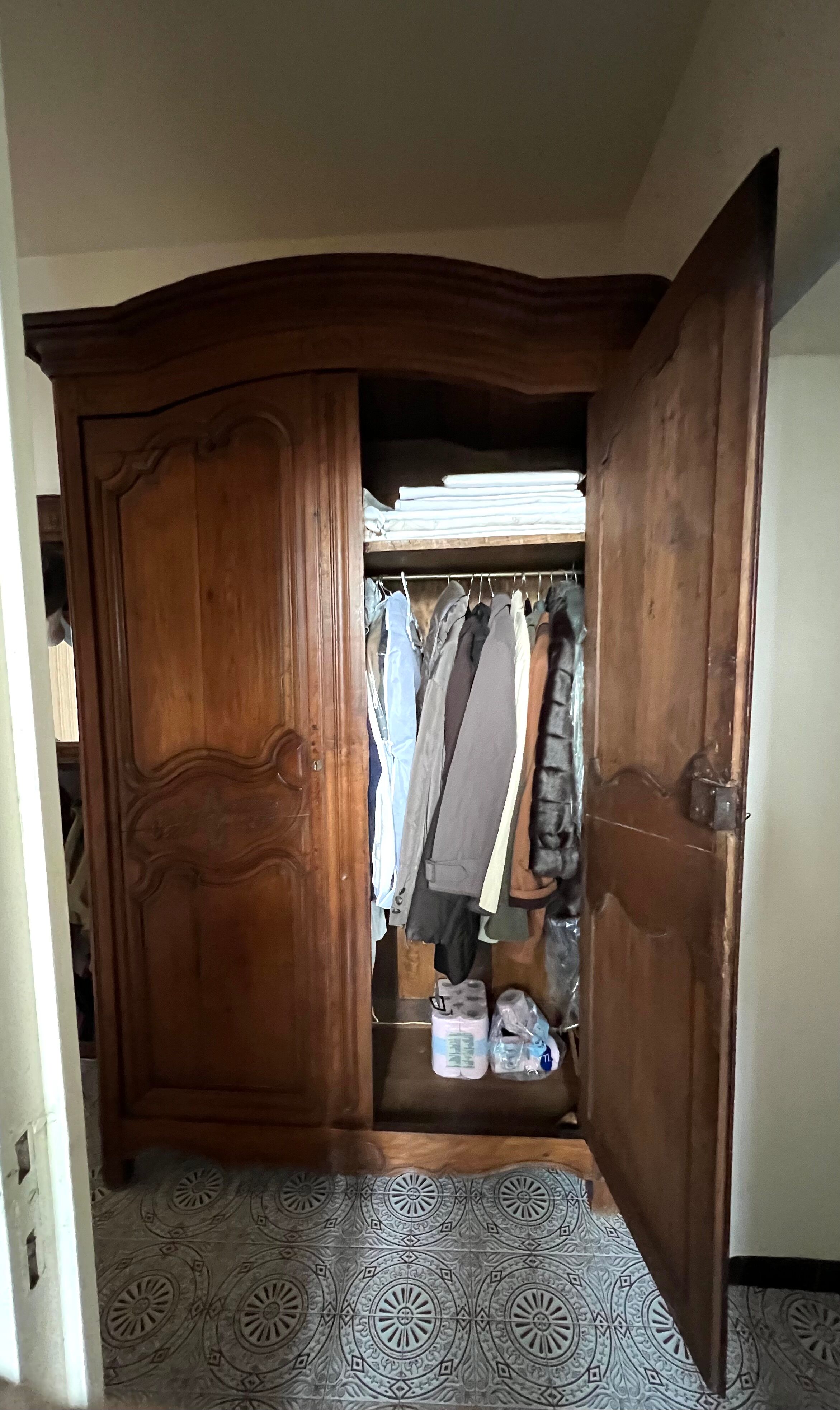Armoire normande