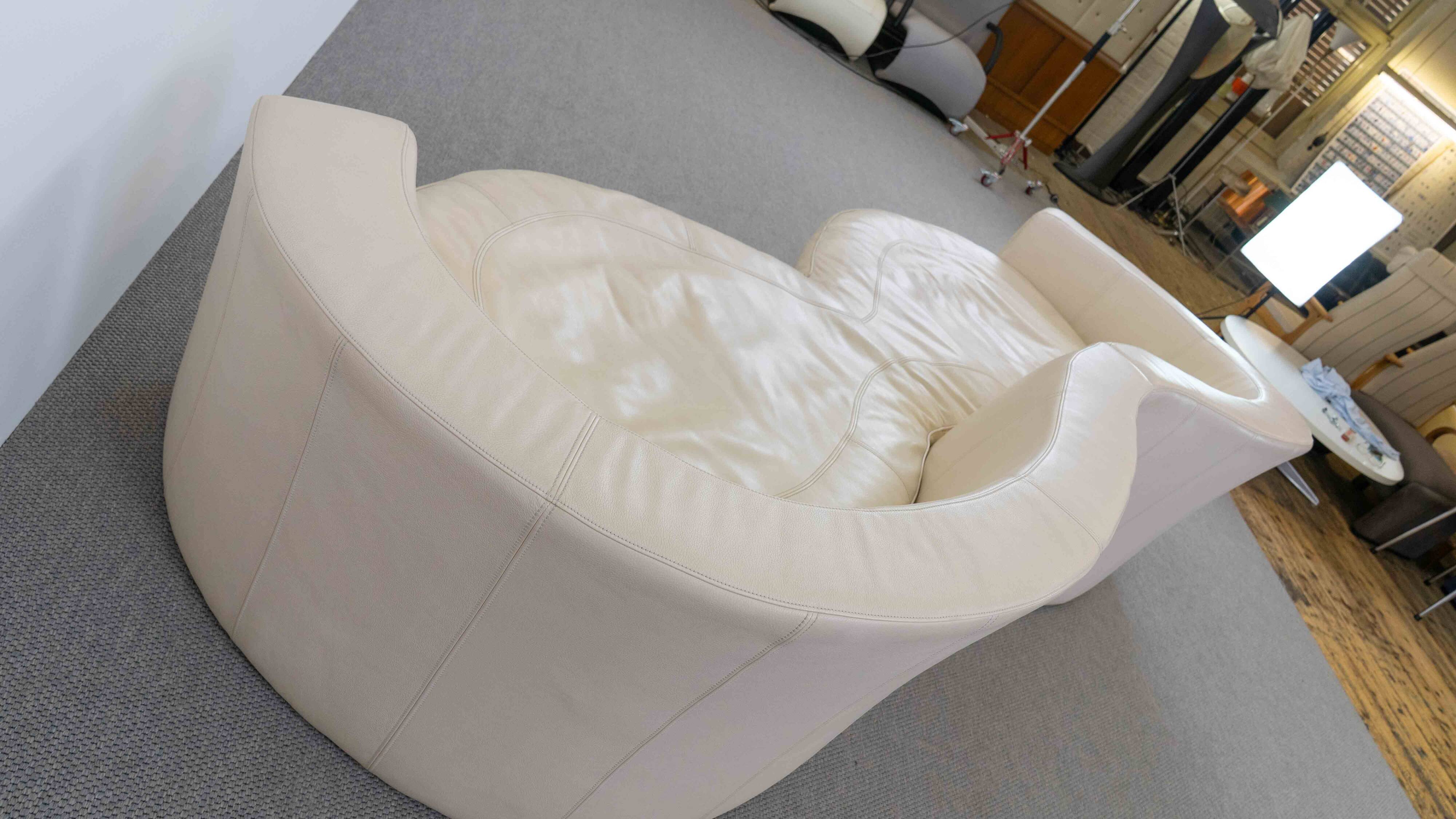 BRETZ Eves Island Creme, 4-Seater Sofa in Leather