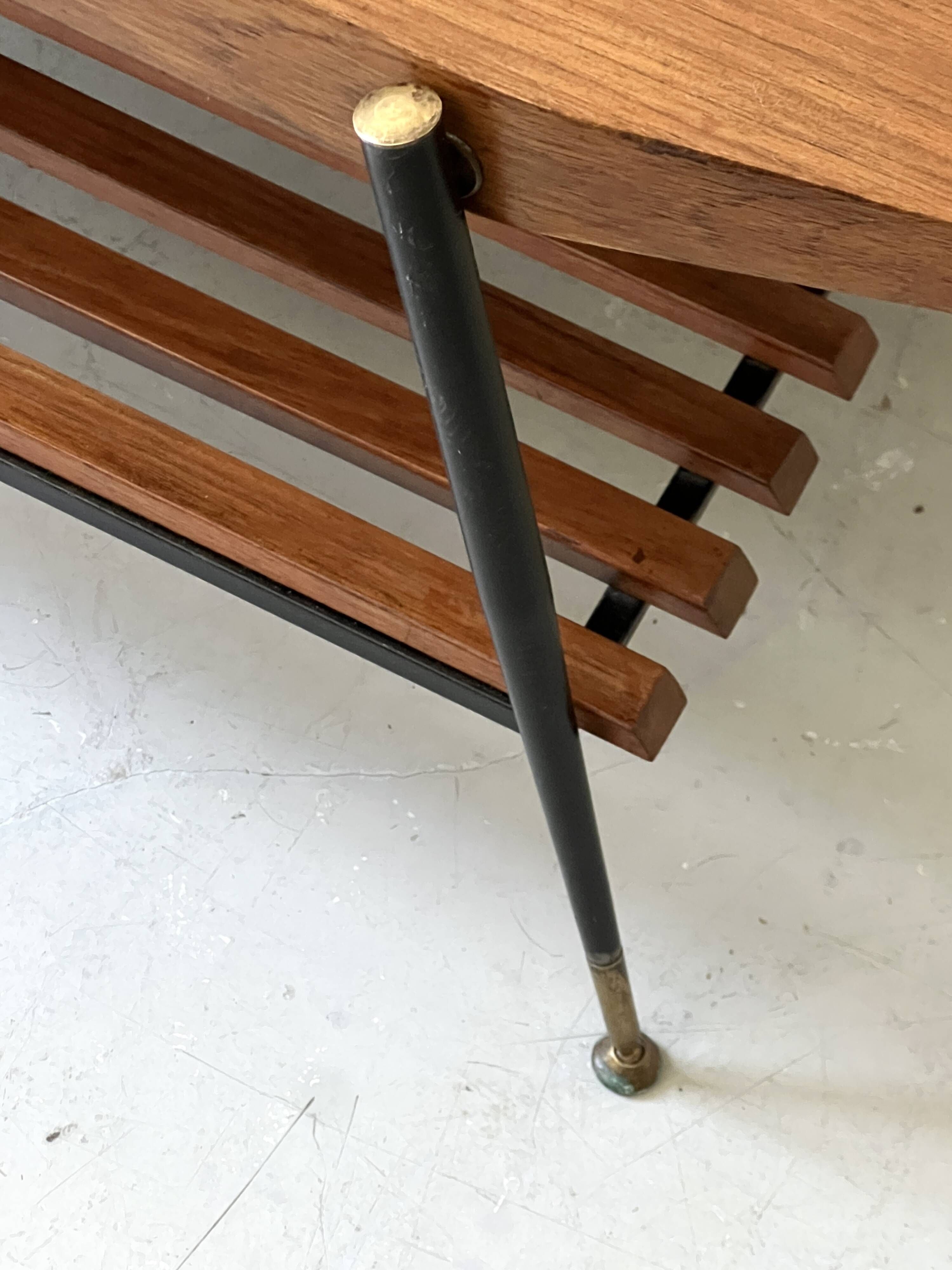 Mid-century coffee table with 2 mahogany wood tops and brass detail, Italy.
